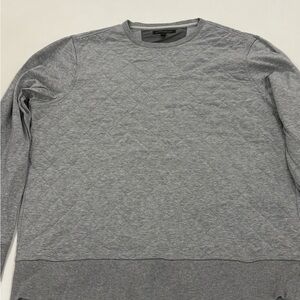 Banana Republic Quilted Pattern Crewneck Sweatshirt in Gray, XL